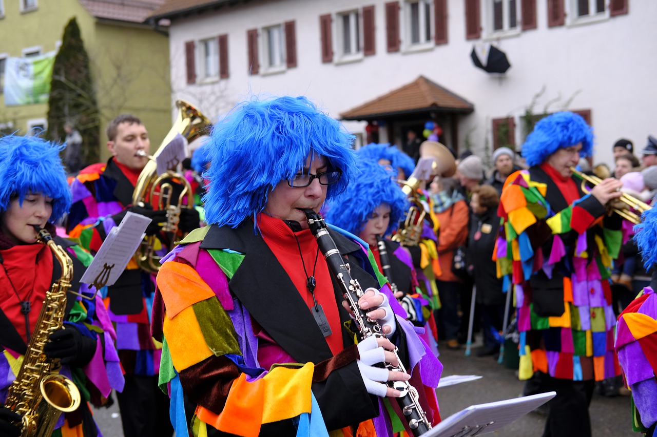 band-3146841_1280 Festumzug Versicherung, FIMAVO GmbH